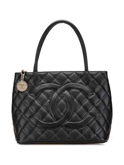 Pre-owned Chanel 2000-2002 Caviar Medallion Tote Bag