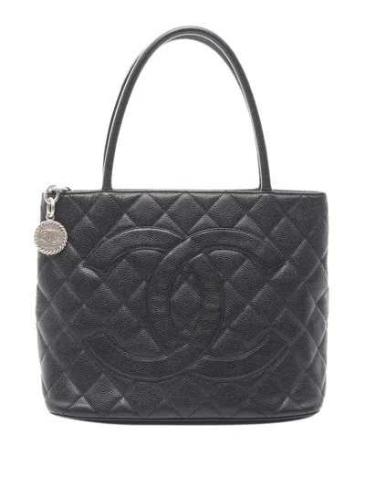 Pre-owned Chanel 2000-2002 Caviar Medallion Tote Bag In Black