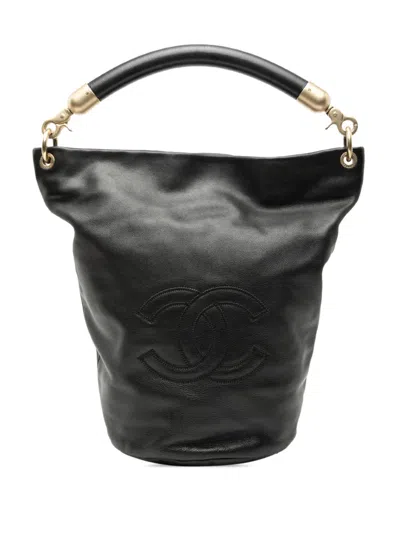 Pre-owned Chanel 2000-2002 Cc Lambskin Bucket Bag In Black