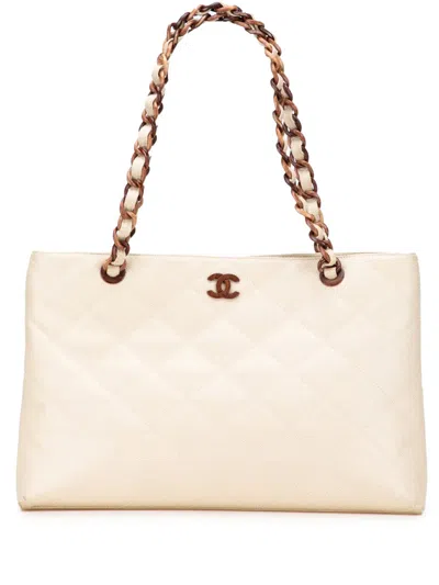 Pre-owned Chanel 2000-2002 Cc Quilted Caviar Bekko Chain Tote Bag In White