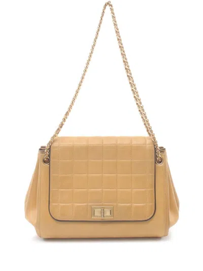 Pre-owned Chanel 2000-2002 Choco Bar Shoulder Bag In Neutrals