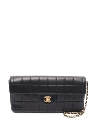 Pre-owned Chanel 2000-2002 Chocolate-bar Cross-body Bag In Black