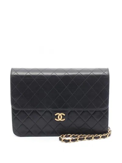 Pre-owned Chanel 2000-2002 Medium Cc Quilted Lambskin Single Flap Crossbody Bag In Black