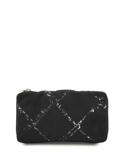 Pre-owned Chanel 2000-2002 Old Travel Line Nylon Pouch In Black