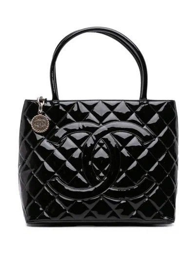 Pre-owned Chanel 2000-2002 Patent Medallion Tote Bag In Black