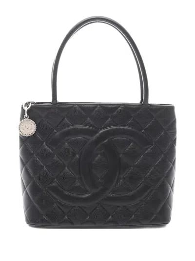 Pre-owned Chanel 2000-2002 Quilted Tote Bag In Black