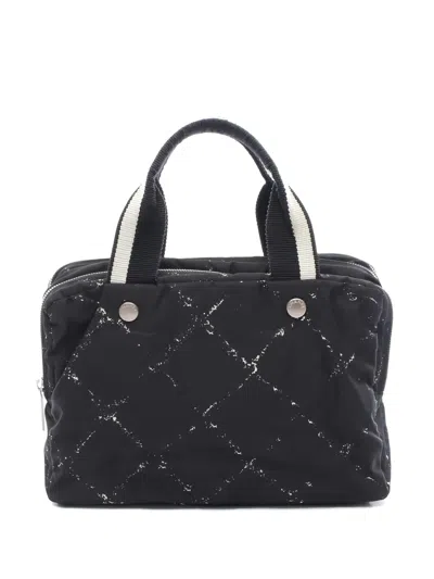 Pre-owned Chanel 2000-2002 Quilted Travel Line Handbag In Black