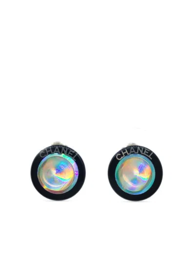 Pre-owned Chanel 2000 Button Clip-on Earrings In Black