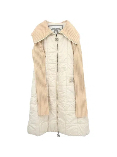 Pre-owned Chanel 2000 Sport Line Quilted Zip-up Coat In White