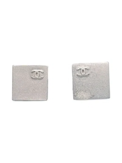 Pre-owned Chanel 2000 Square Stud Earrings In Silver