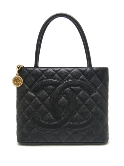 Pre-owned Chanel 2000-2002 Caviar Medallion Tote Bag In Black