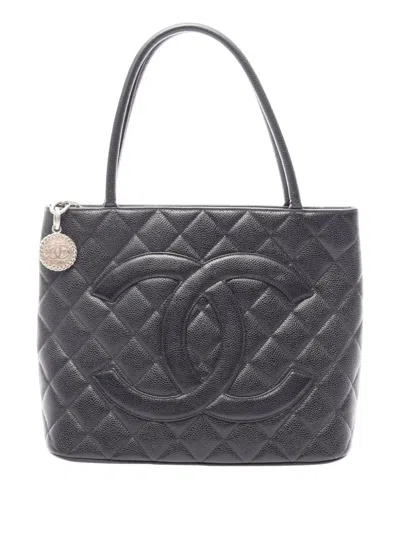 Pre-owned Chanel 2000-2002 Caviar Medallion Tote Bag In Black