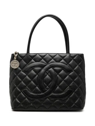 Pre-owned Chanel 2000-2002 Caviar Medallion Tote Bag In Black