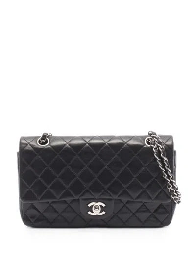 Chanel 2000-2002 Matelassé Chain-strap Shoulder Bag In Black
