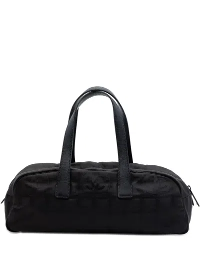 Pre-owned Chanel 2000-2002 New Travel Line Nylon Handbag In Black