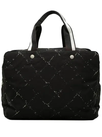 Pre-owned Chanel 2000-2002 Old Travel Line Nylon Handbag In Black