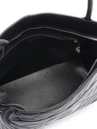 Pre-owned Chanel 2000-2002 Quilted Tote Bag In Black