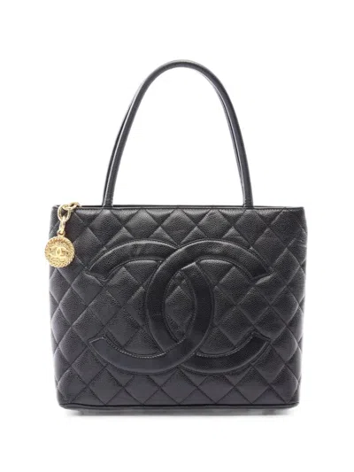 Pre-owned Chanel 2000-2002 Reissue Caviar Leather Tote Bag In Black
