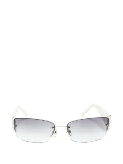 Pre-owned Chanel 2000s Cc-logo Sunglasses In Gray