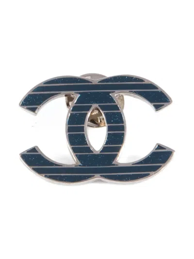 Pre-owned Chanel 2000s Cc Pin In Silver