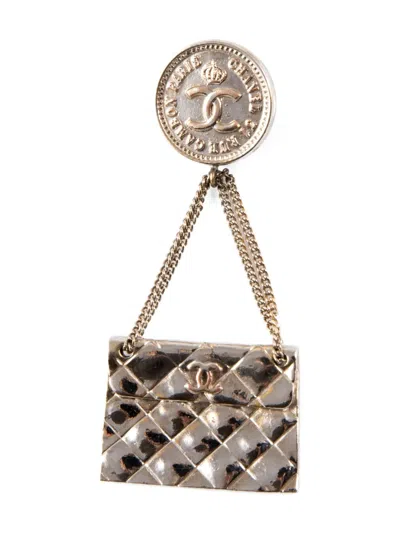 Pre-owned Chanel 2000s Quilted-bag Brooch In Silver