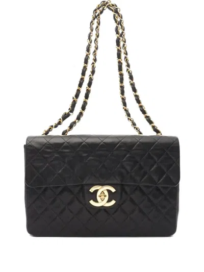 Pre-owned Chanel 2000s Quilted Chain Shoulder Bag In Black