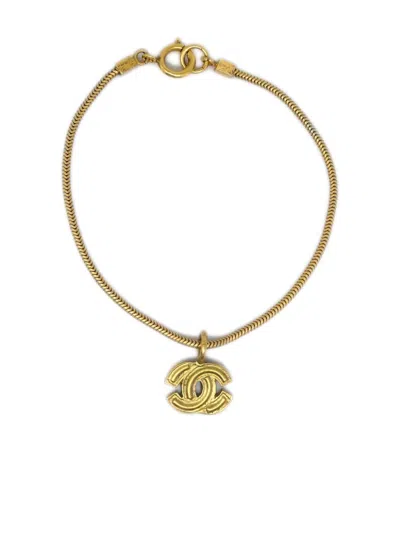 Pre-owned Chanel 2001 Cc Bracelet In Gold