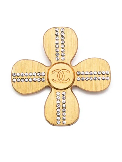 Pre-owned Chanel 2001 Cc Clover Brooch In Gold