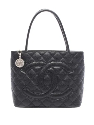 Pre-owned Chanel 2002-2003 Caviar Medallion Tote Bag In Black