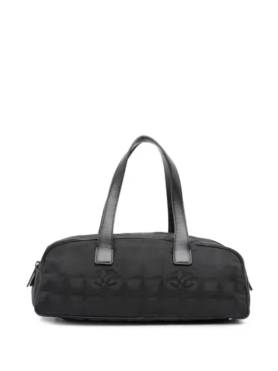 Pre-owned Chanel 2002-2003 New Travel Line Nylon Handbag In Black