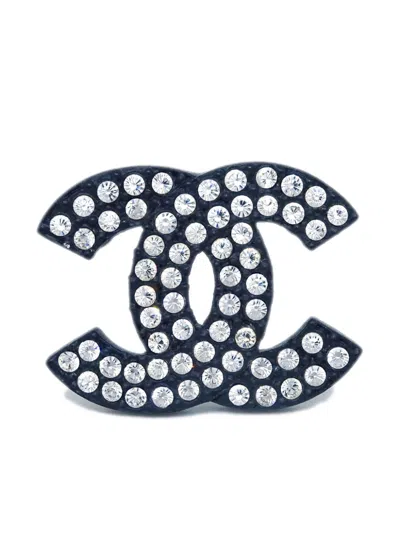 Pre-owned Chanel 2002 Cc Crystal-embellished Brooch In Black