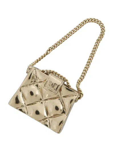 Pre-owned Chanel 2002 Cc Gold Plated Quilted Bag Brooch Costume Brooch
