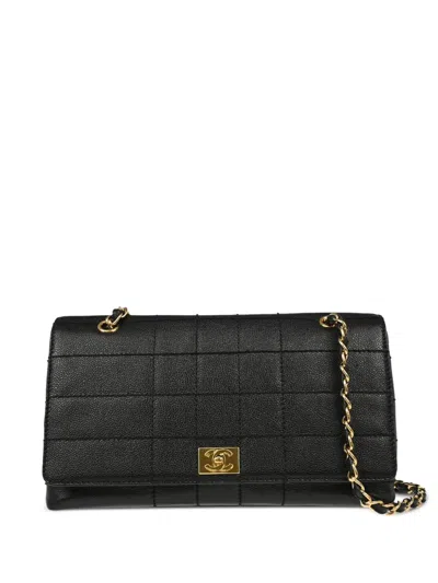Pre-owned Chanel 2002 Choco Bar-quilted Shoulder Bag In Black