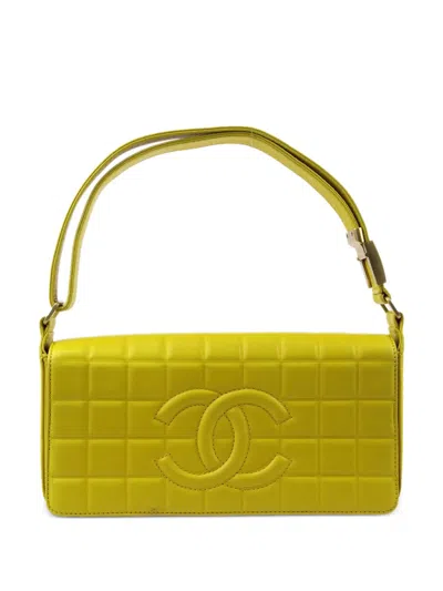 Pre-owned Chanel 2002 Choco Bar Shoulder Bag In Yellow