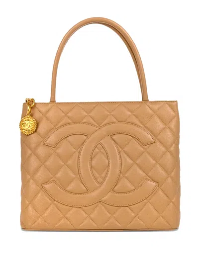 Pre-owned Chanel 2002 Medallion Tote Bag