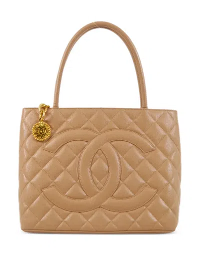 Pre-owned Chanel 2002 Medallion Tote Bag In Neutrals