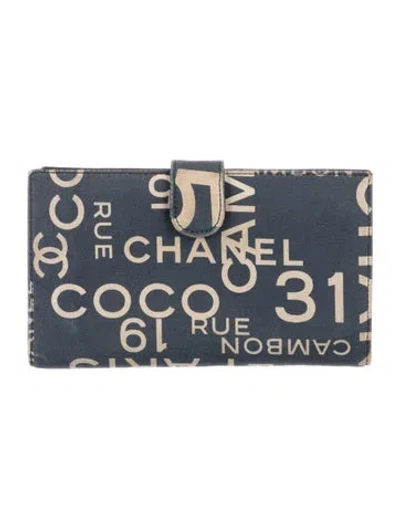 Pre-owned Chanel 2002-2003 31 Rue Cambon French Purse In Blue