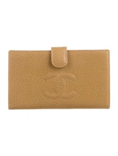 Pre-owned Chanel 2002-2003 Interlocking Cc Logo French Purse In Neutral