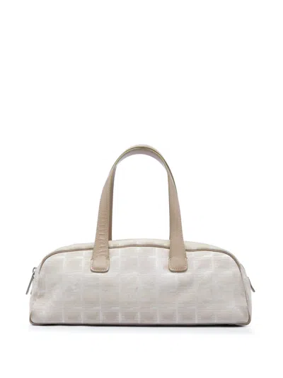 Pre-owned Chanel 2002-2003 New Travel Line Nylon Handbag In Neutrals