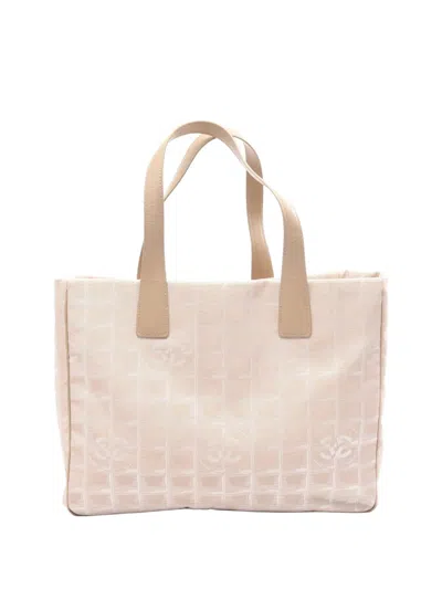 Pre-owned Chanel 2002-2003 New Travel Line Nylon Tote Bag In Neutrals