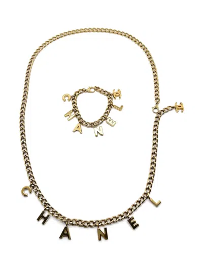 Pre-owned Chanel 2002s Letter-charm Neclace Set In Gold