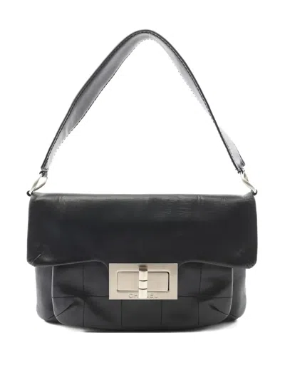 Pre-owned Chanel 2003-2004 2.55 Chocolate Bar Flap-closure Shoulder Bag In Black