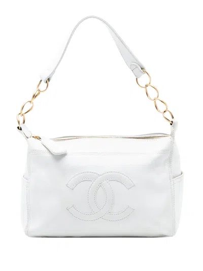 Pre-owned Chanel 2003-2004 Cc Caviar Chain Shoulder Bag In White