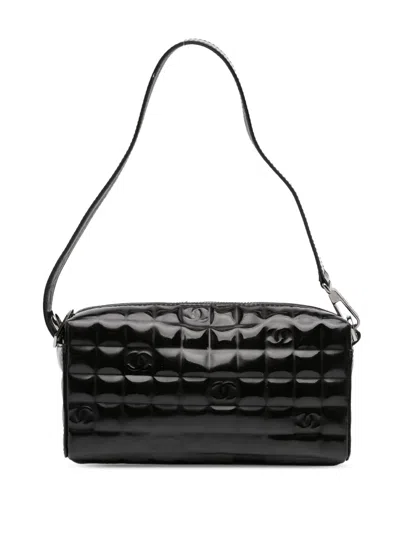 Pre-owned Chanel 2003-2004 Cc Chocolate Bar Patent Shoulder Bag In Black