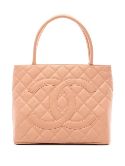 Pre-owned Chanel 2003-2004 Medallion Tote Bag