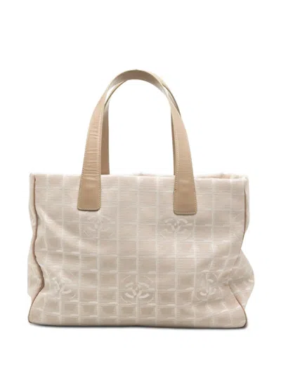 Pre-owned Chanel 2003-2004 New Travel Line Nylon Tote Bag In Brown