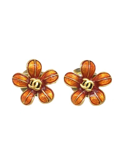 Pre-owned Chanel 2003 Cc Flower-motif Earrings