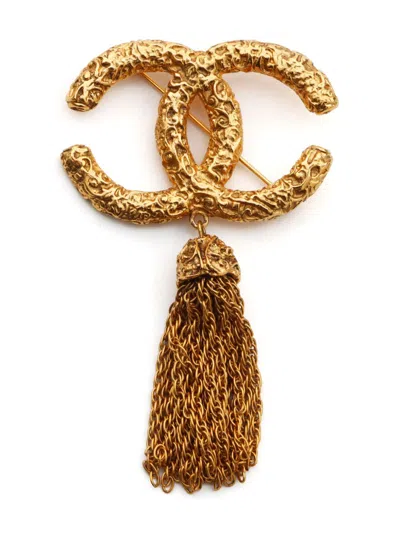 Pre-owned Chanel 2003 Cc Logo Lava Brooch In Gold
