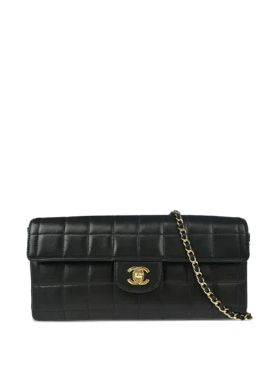 Pre-owned Chanel 2003 East West Choco Bar Handbag In Black