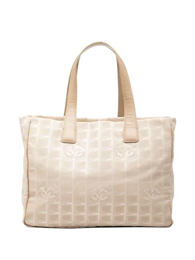 Pre-owned Chanel 2003-2004 New Travel Line Nylon Tote Bag In Neutrals